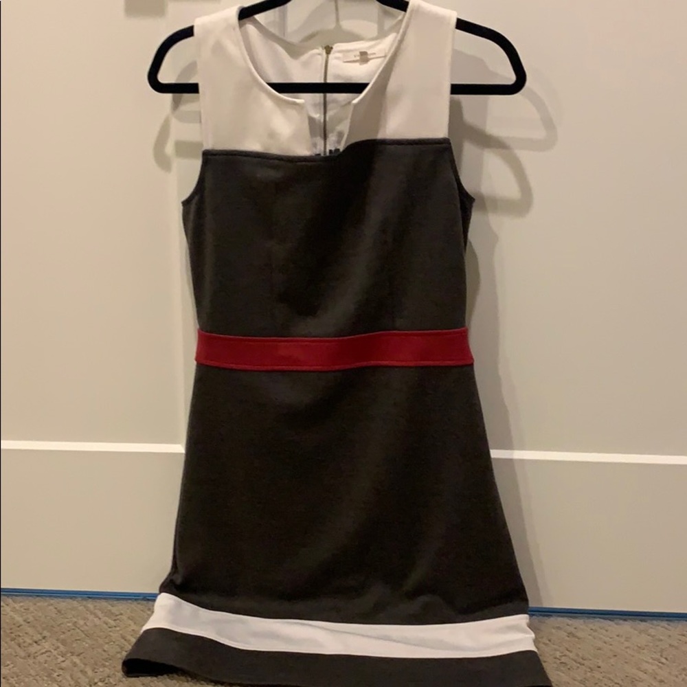 41 Hawthorne Grey, white and pink structures dress